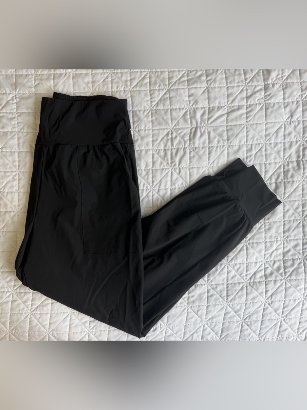 Halara Joggers
